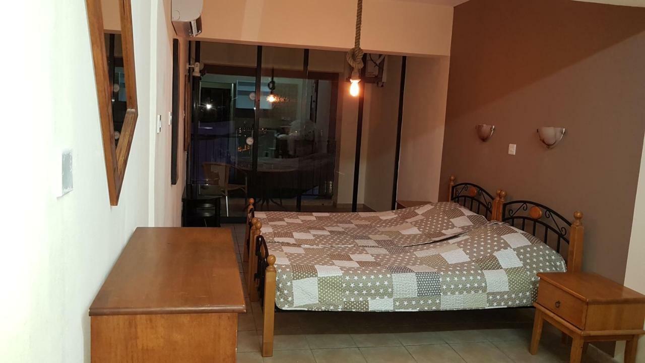 Pomelo Apartments アヤナパ エクステリア 写真
